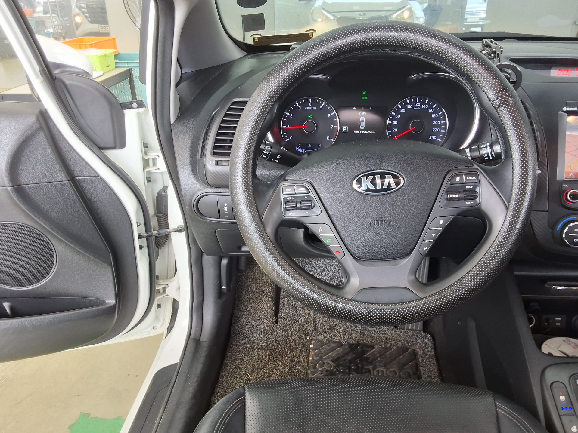 2015 - kia k3
