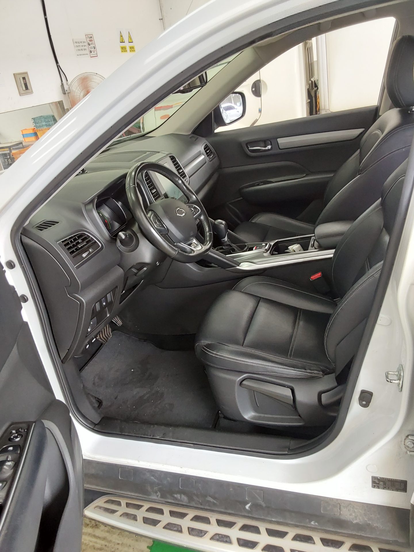 2020 - renault qm6