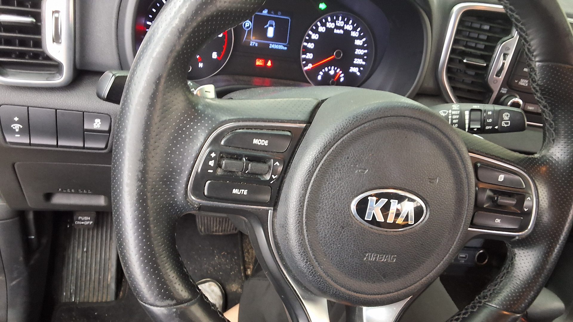 2016 - kia sportage