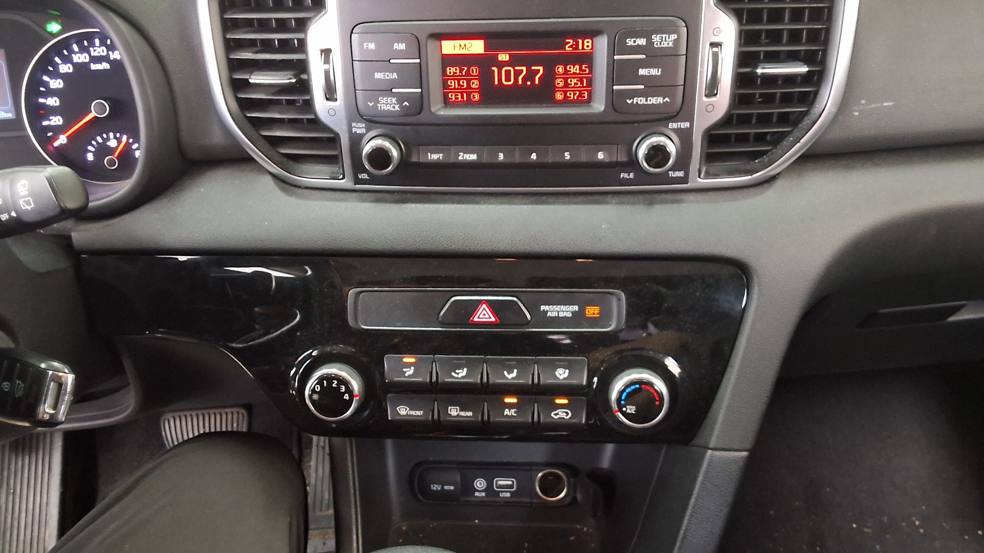 2016 - kia sportage