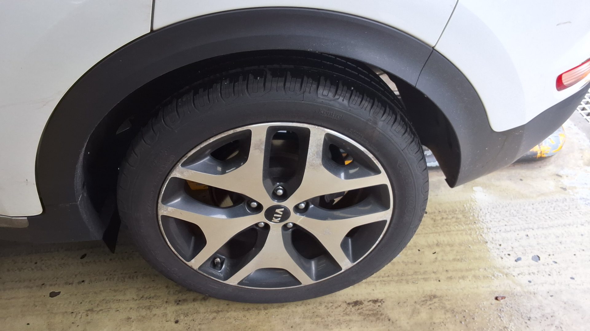 2016 - kia sportage