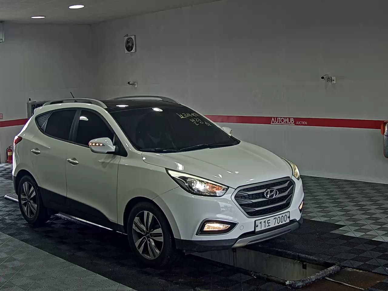 2015 - hyundai tucson