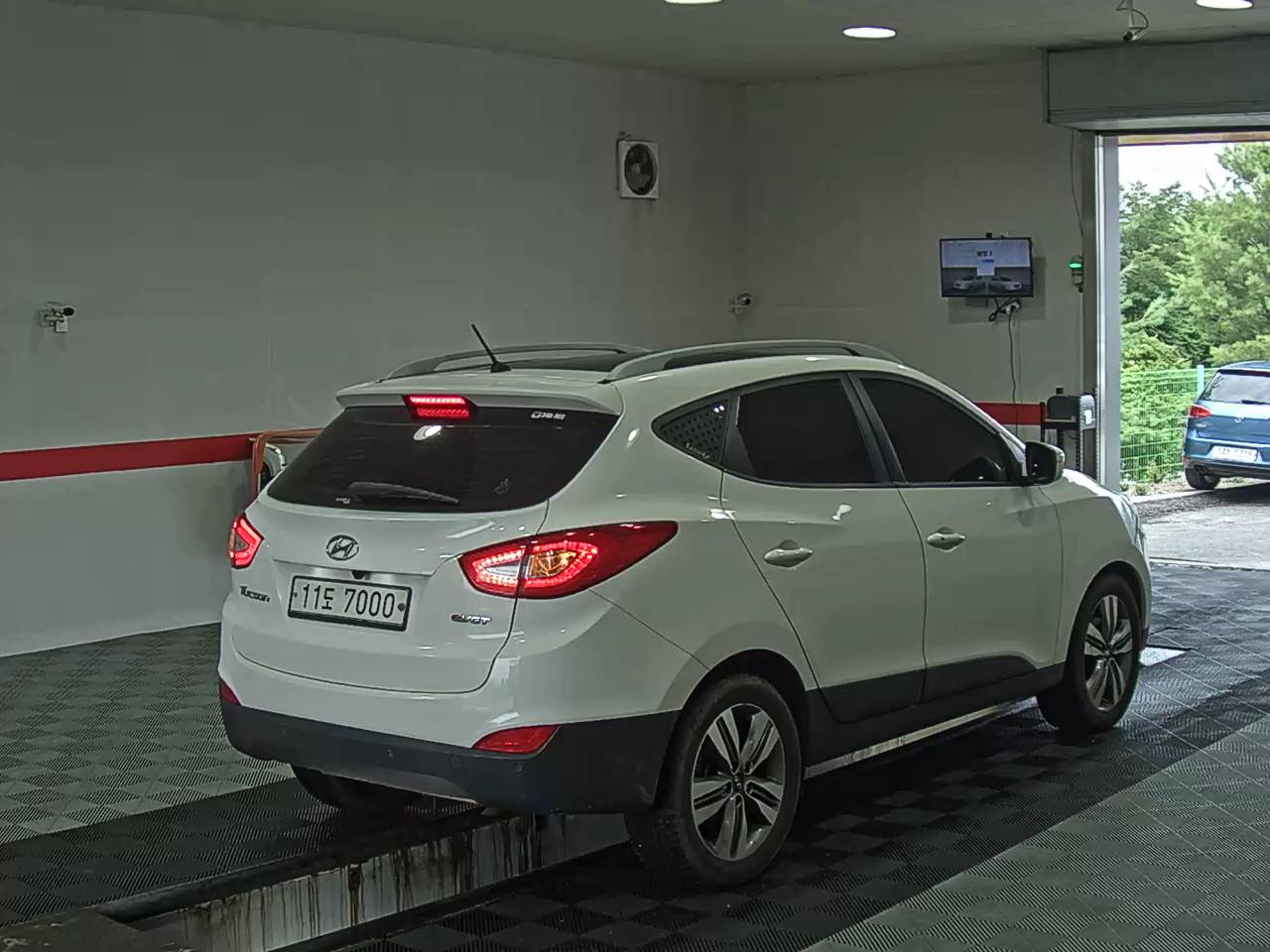 2015 - hyundai tucson