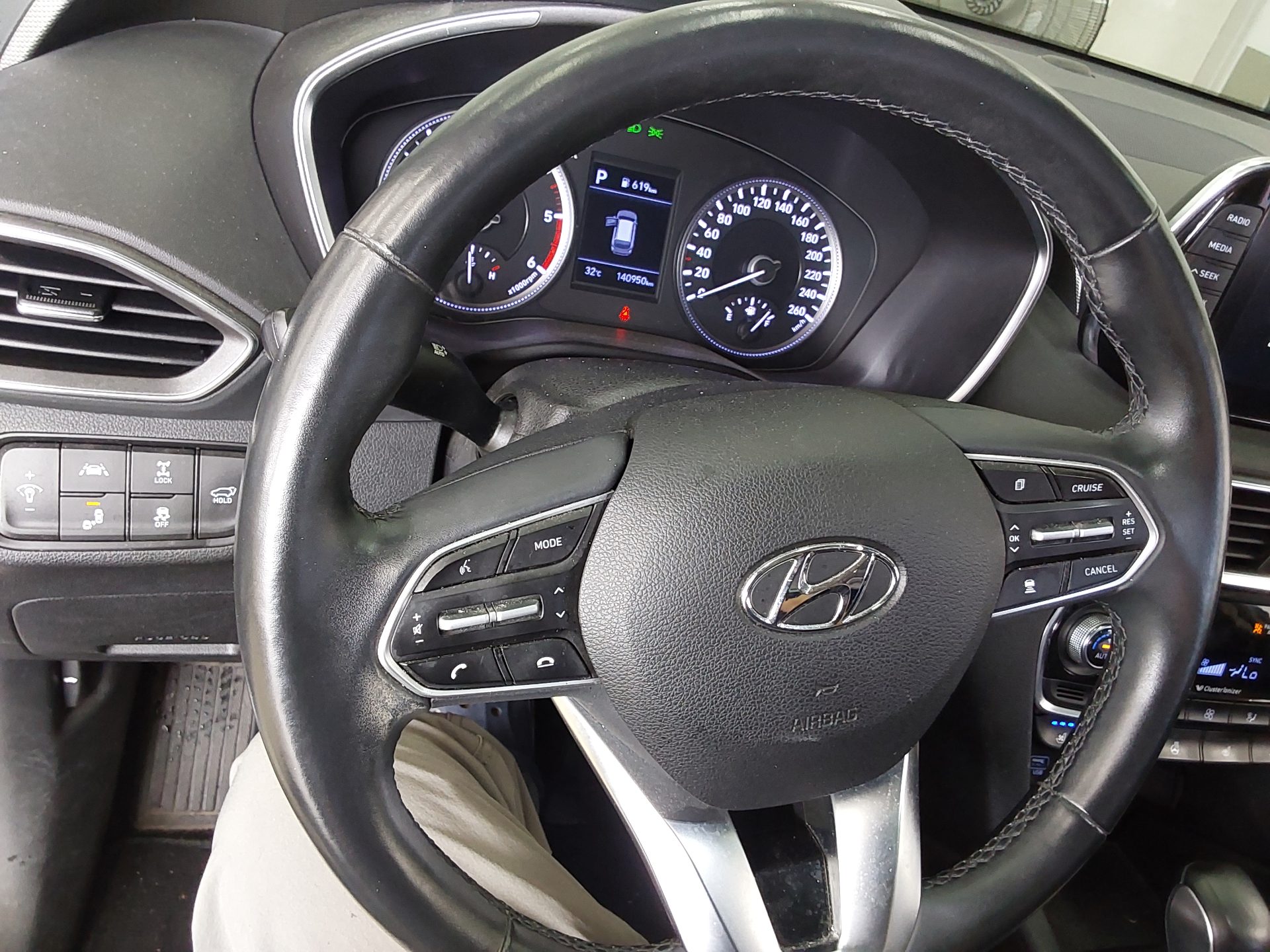 2019 - hyundai santa fe