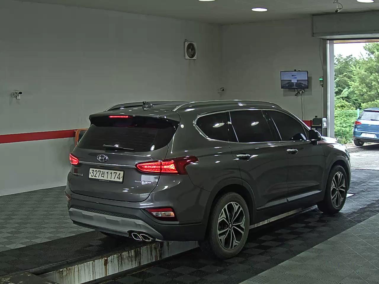 2019 - hyundai santa fe