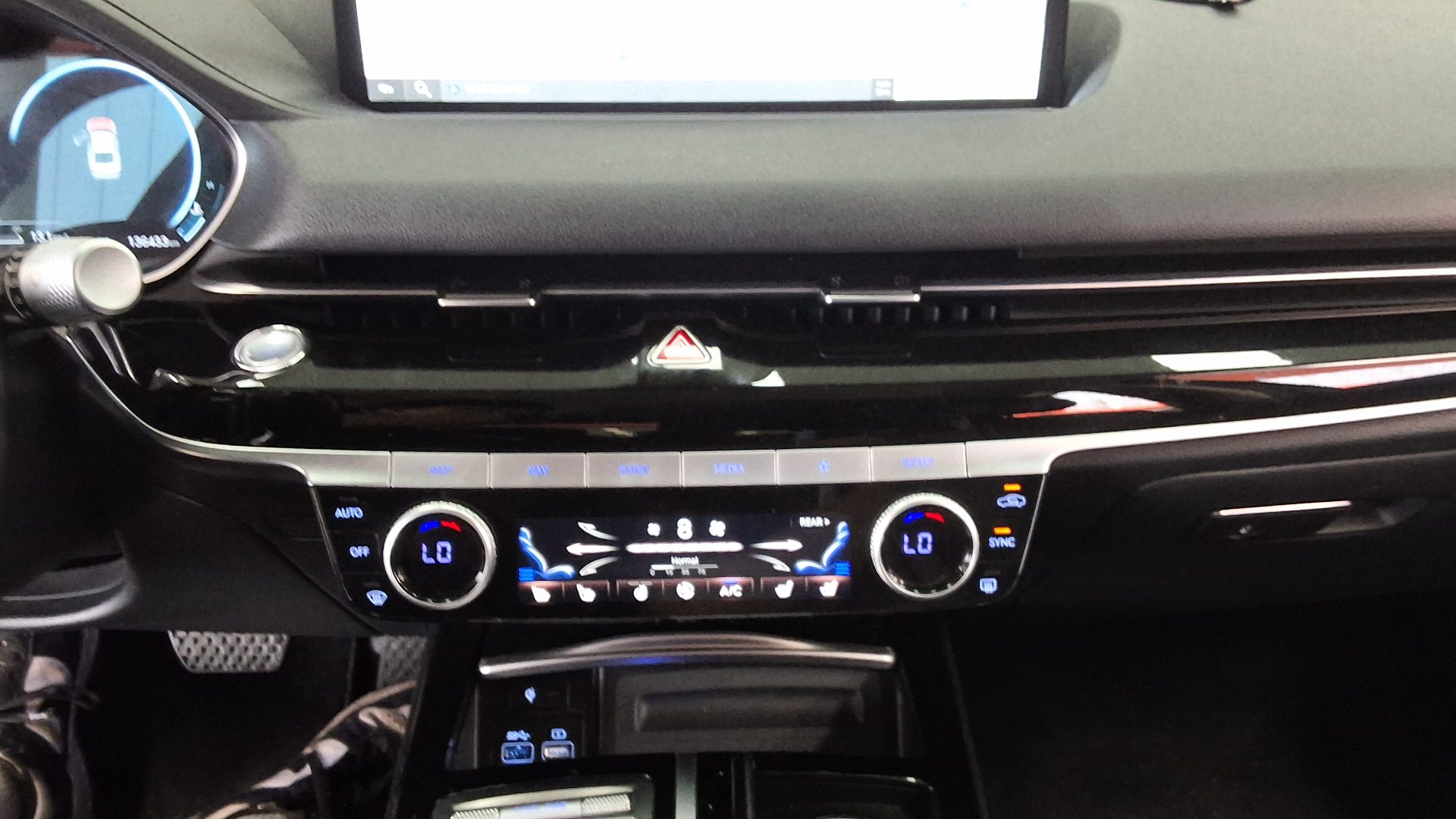 جينيسيس G80 2022 — صورة 23