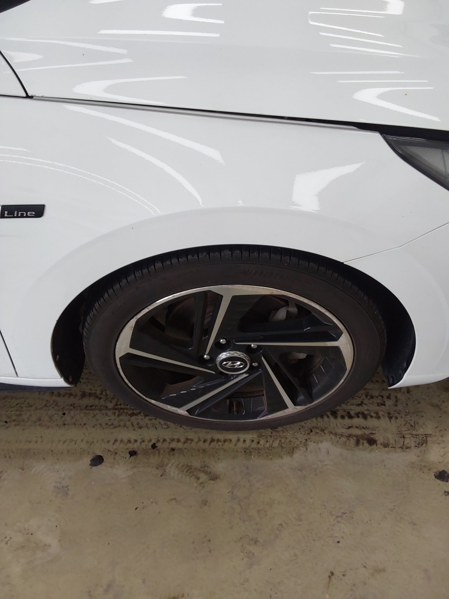 هيونداي أفانتي 2021 — صورة 21