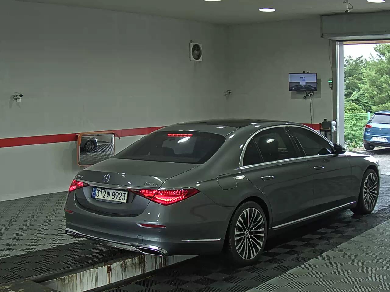 2021 - mercedes-benz s580l