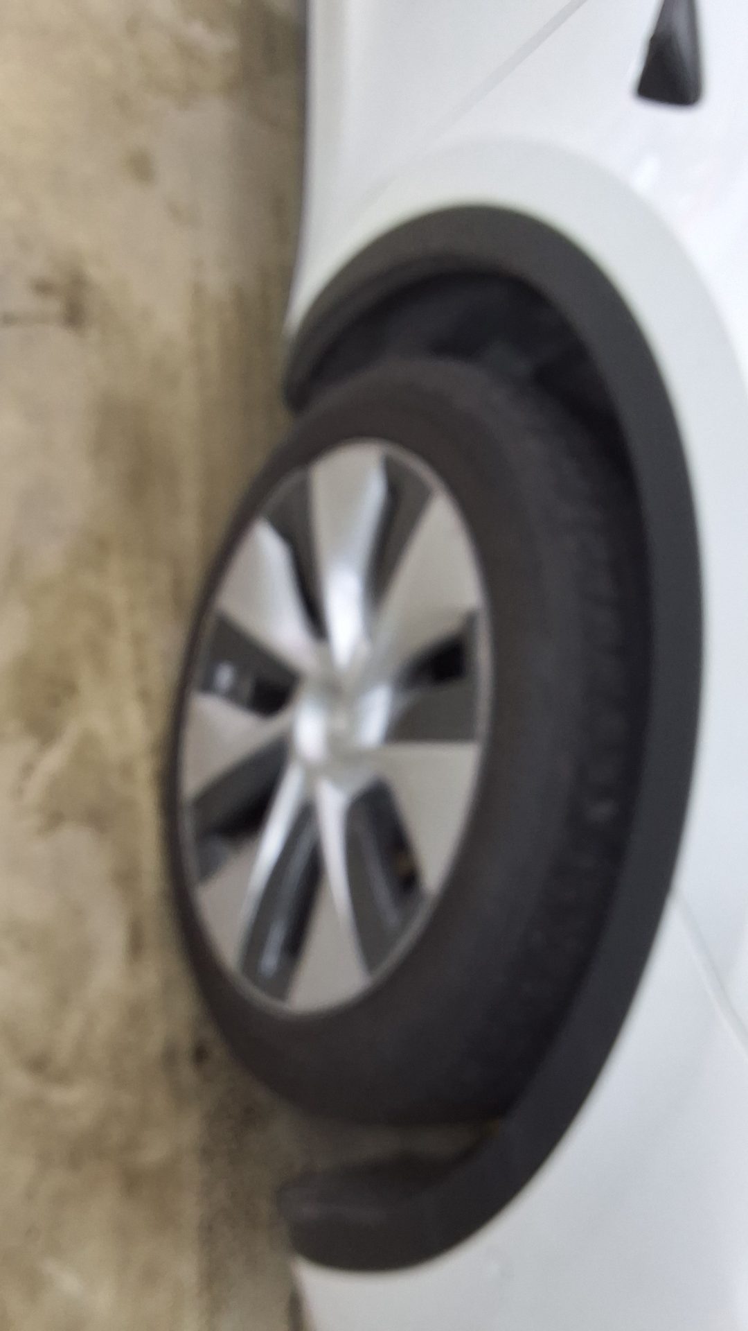 Tesla Model Y 2022 — صورة 21