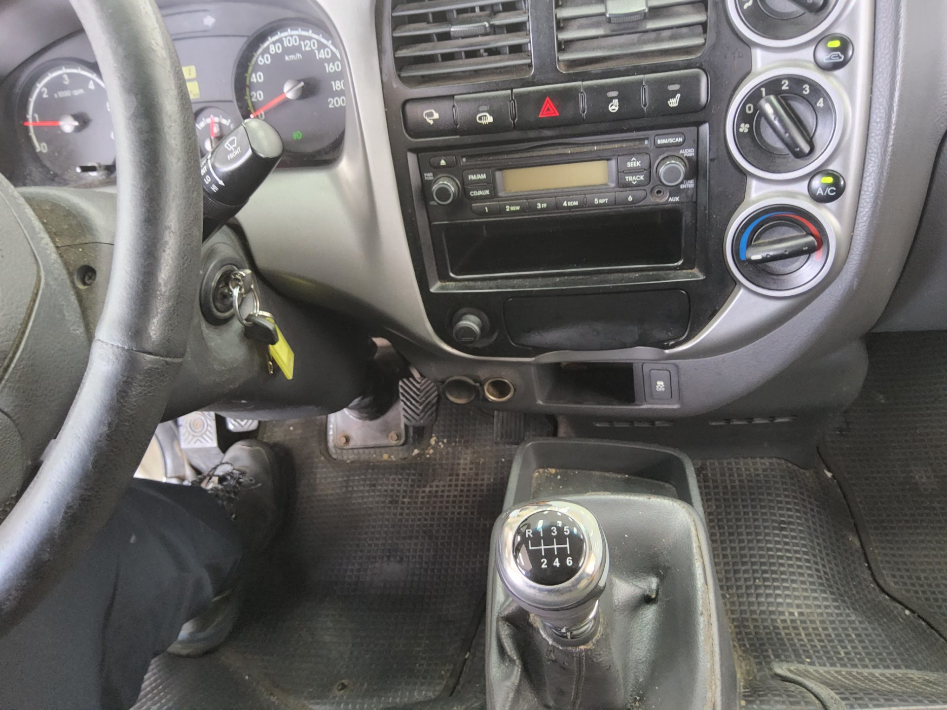 2015 - kia bongo