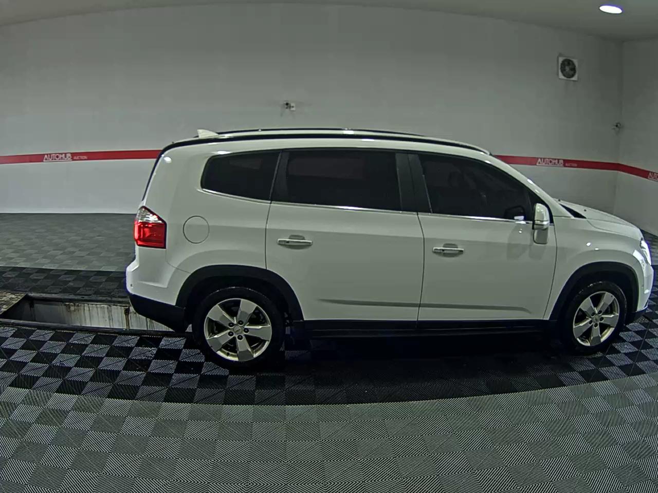 2016 - chevrolet orlando