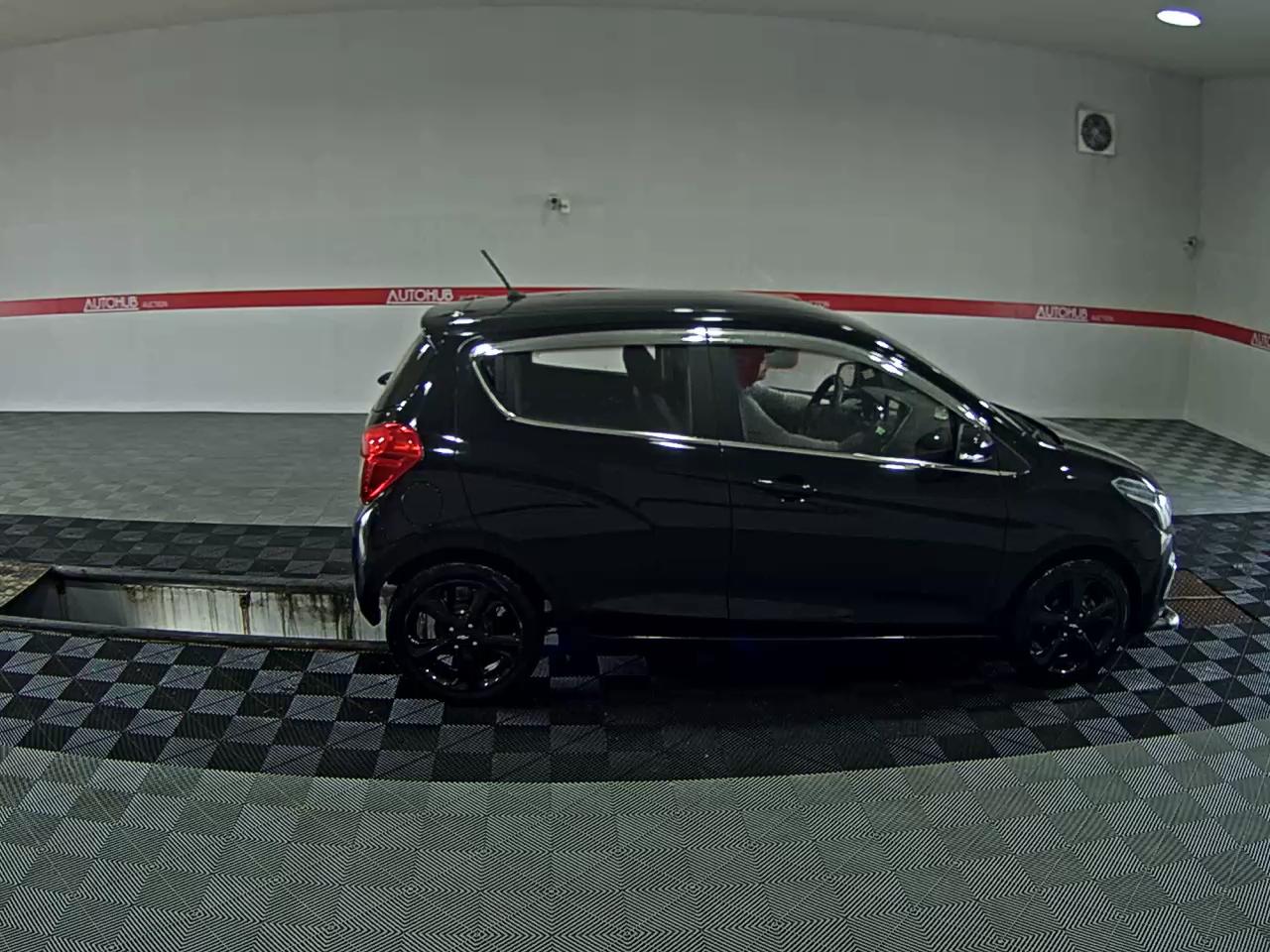 2017 - chevrolet spark