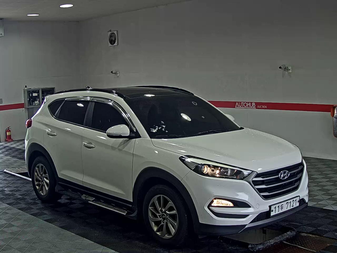 2016 - hyundai tucson