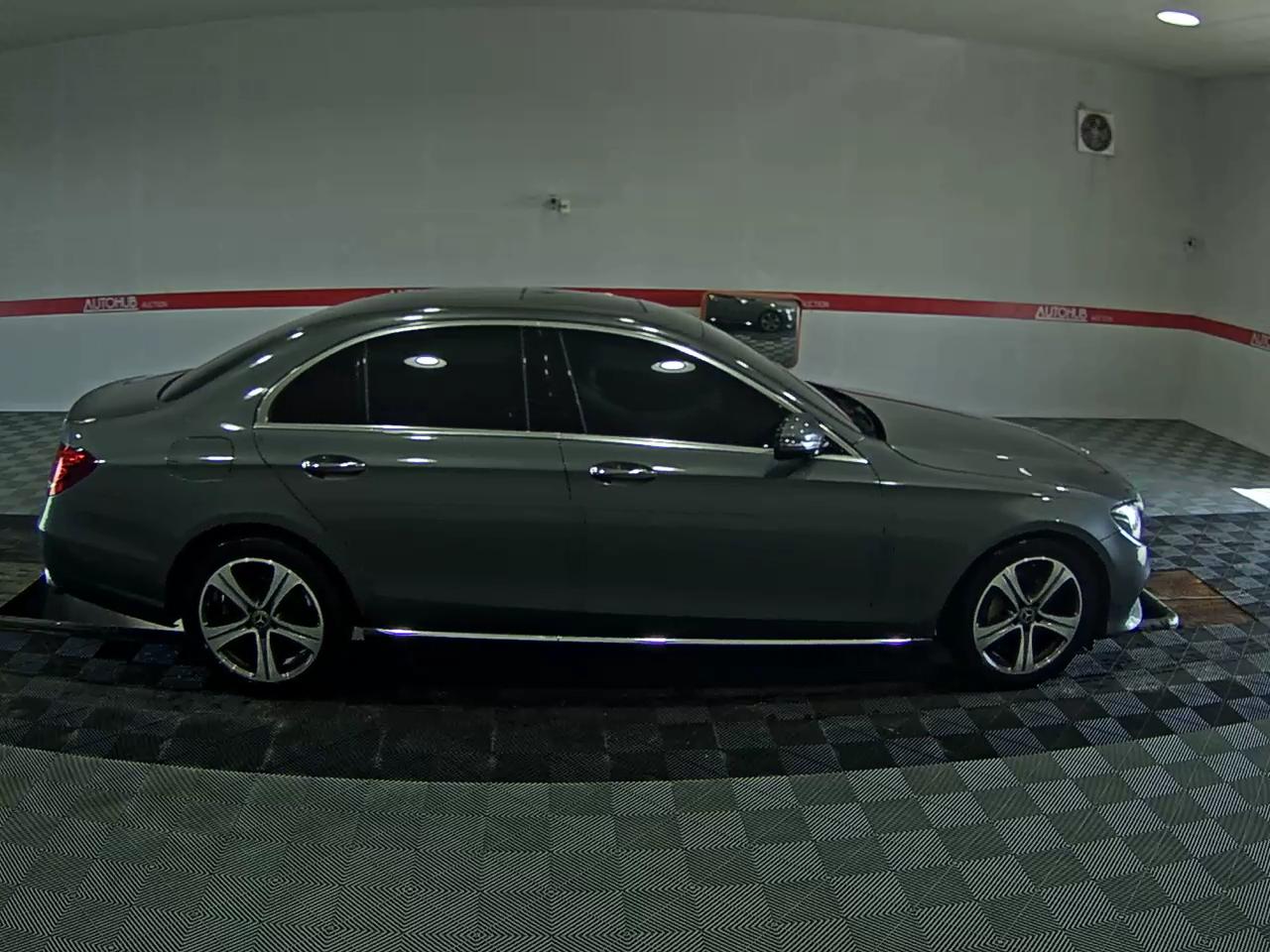 2018 - mercedes-benz e300