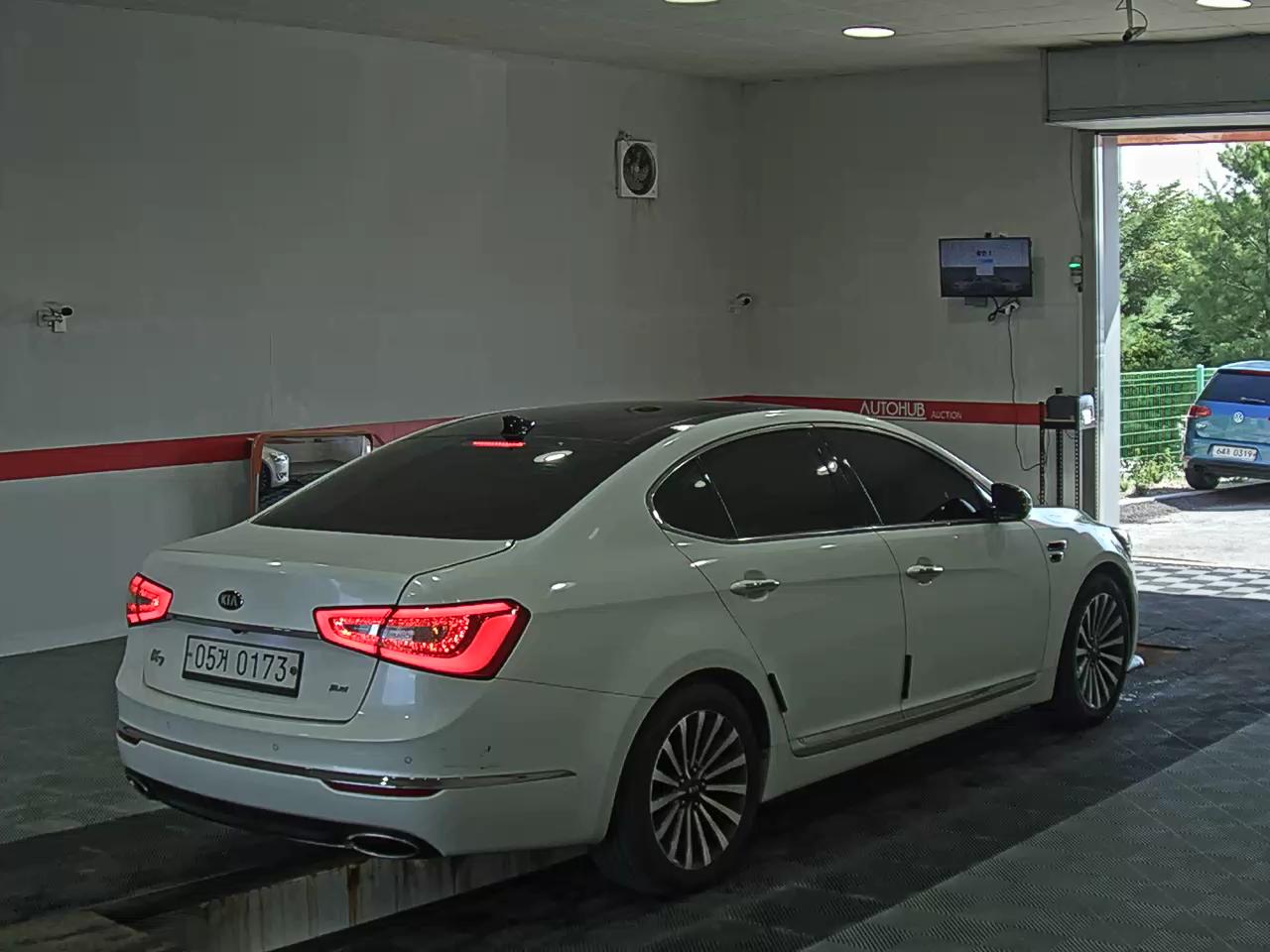 2014 - kia k7