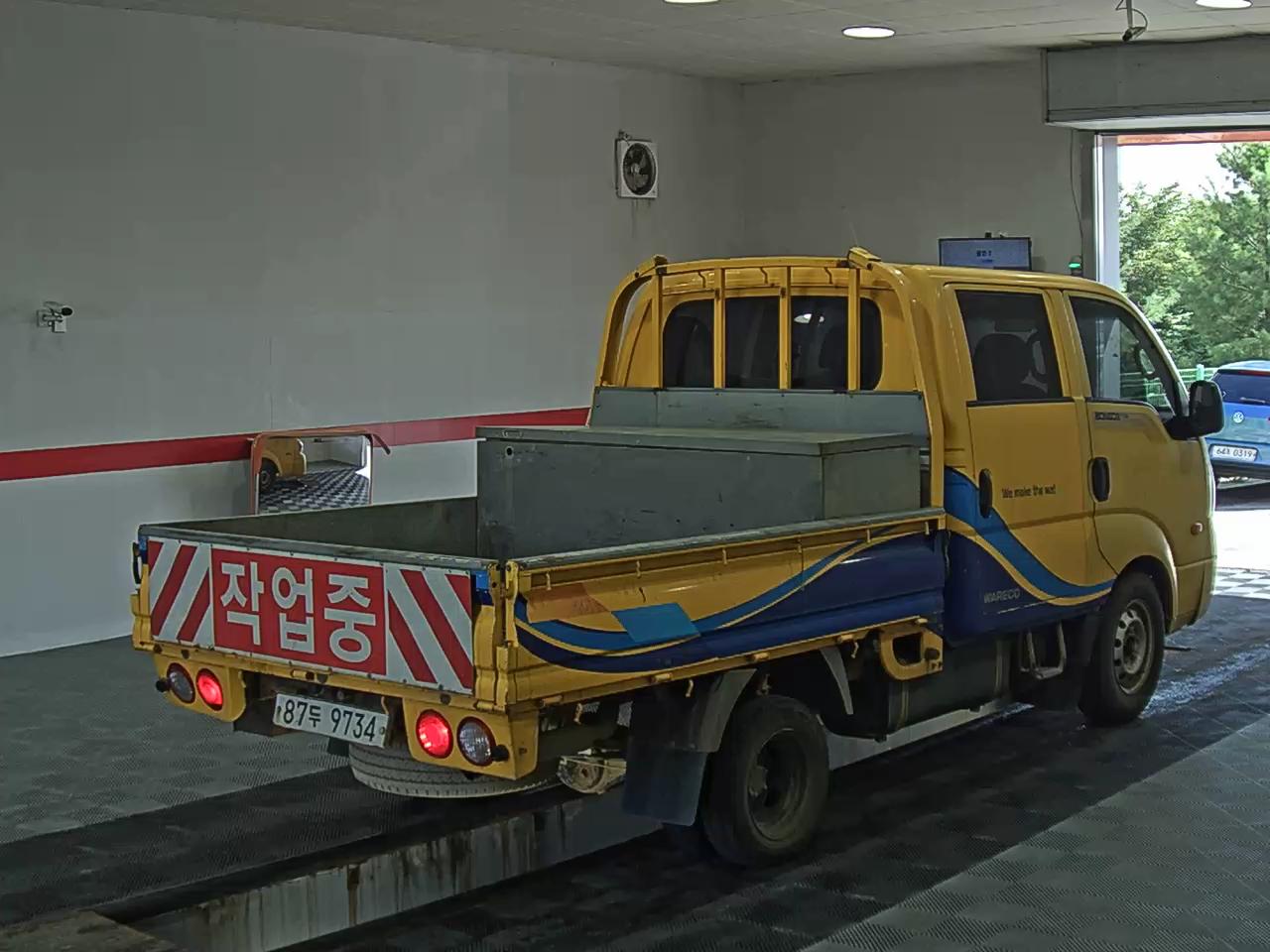 2016 - kia bongo