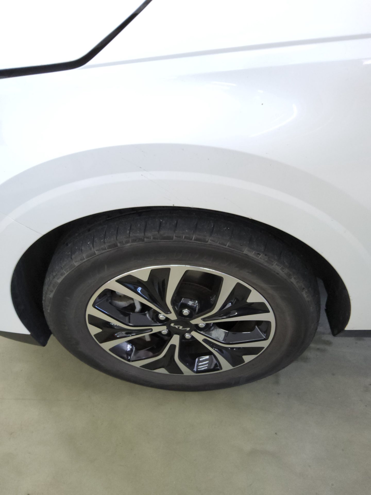 2023 - kia carnival