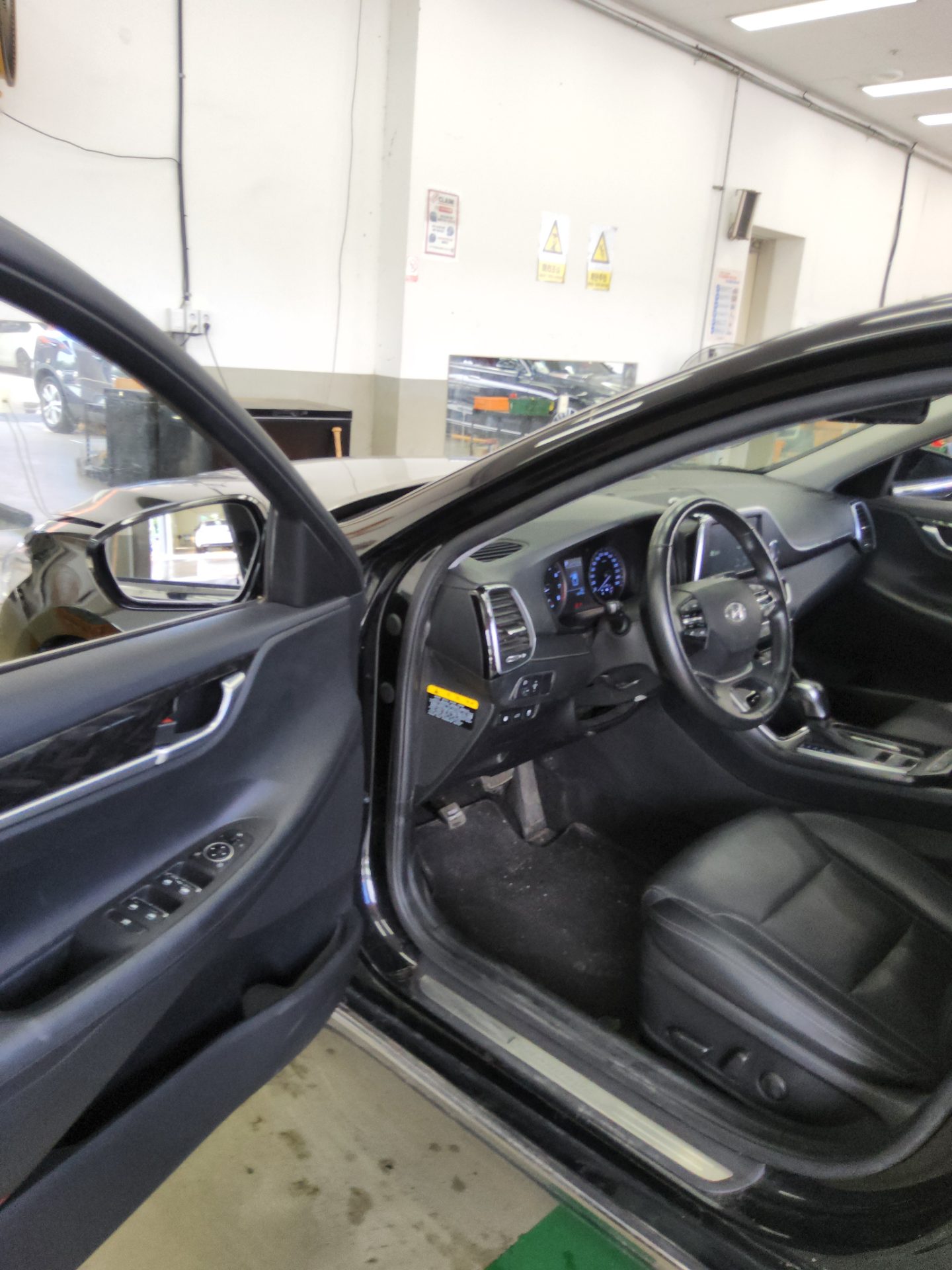 2019 - hyundai grandeur