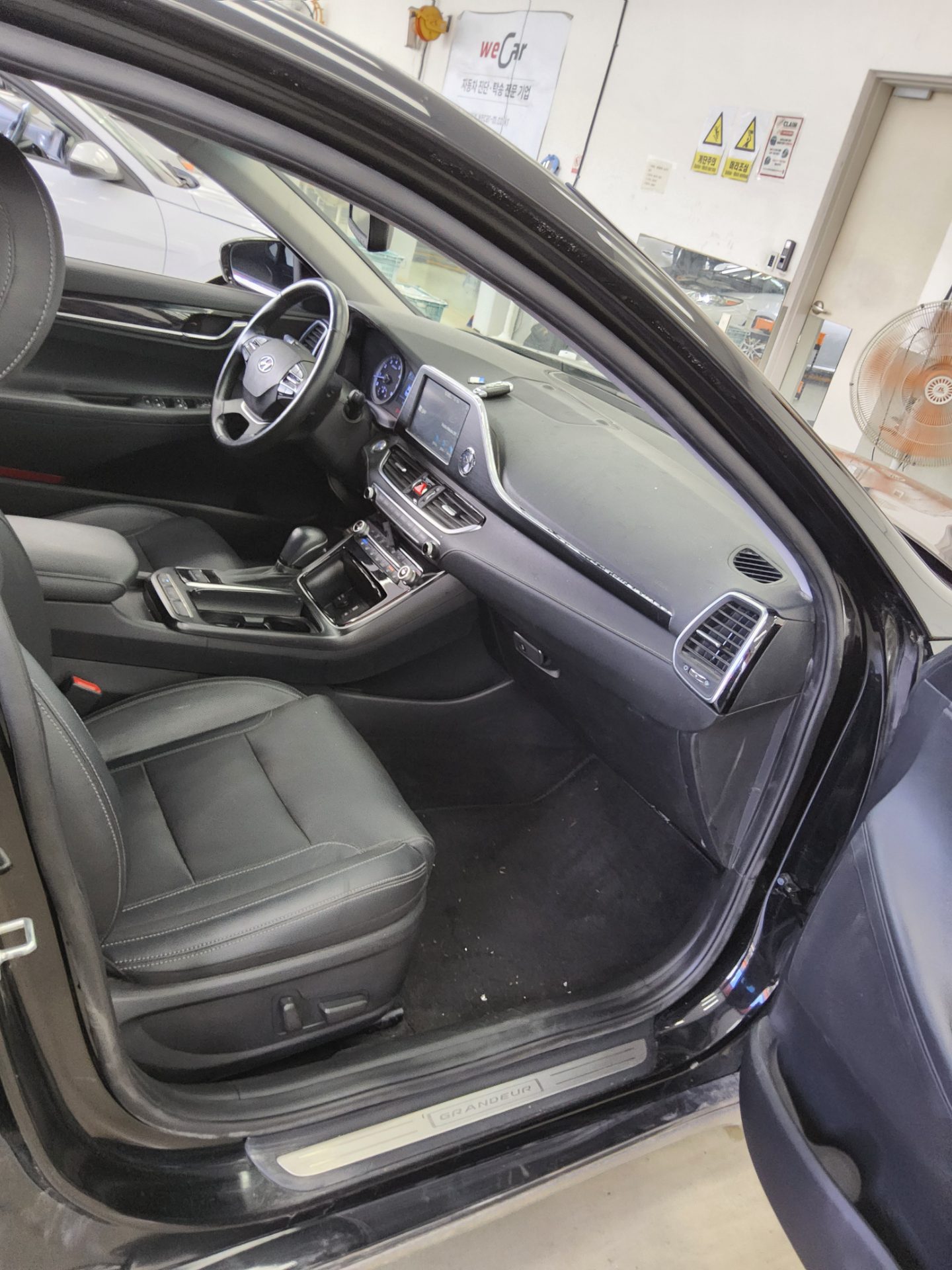 2019 - hyundai grandeur