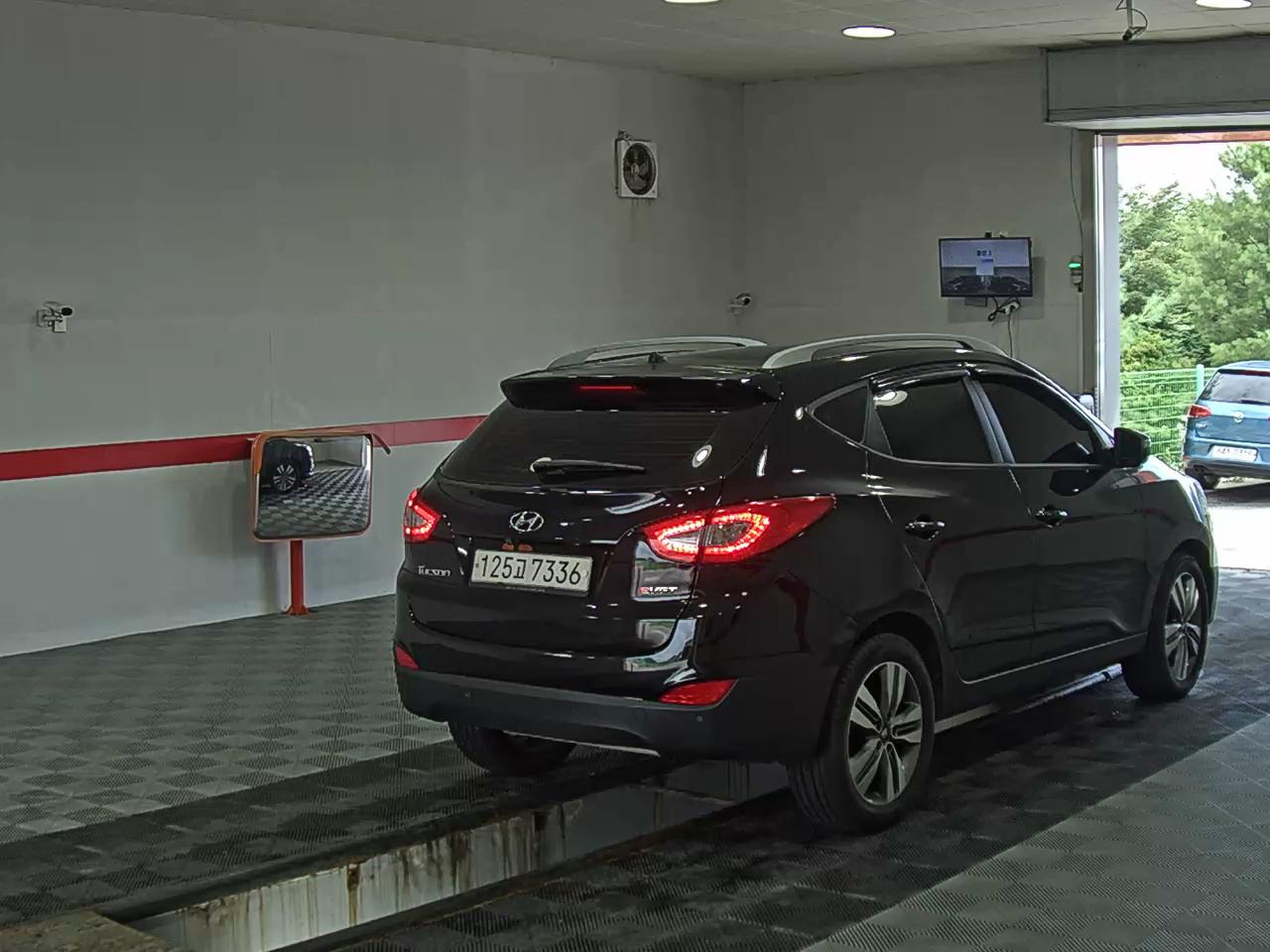 2014 - hyundai tucson