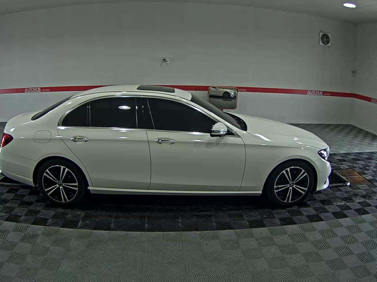 2020 - mercedes-benz e300