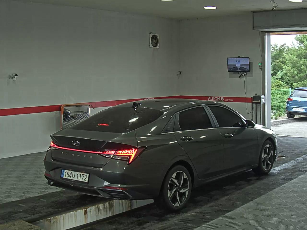 2021 - hyundai avante