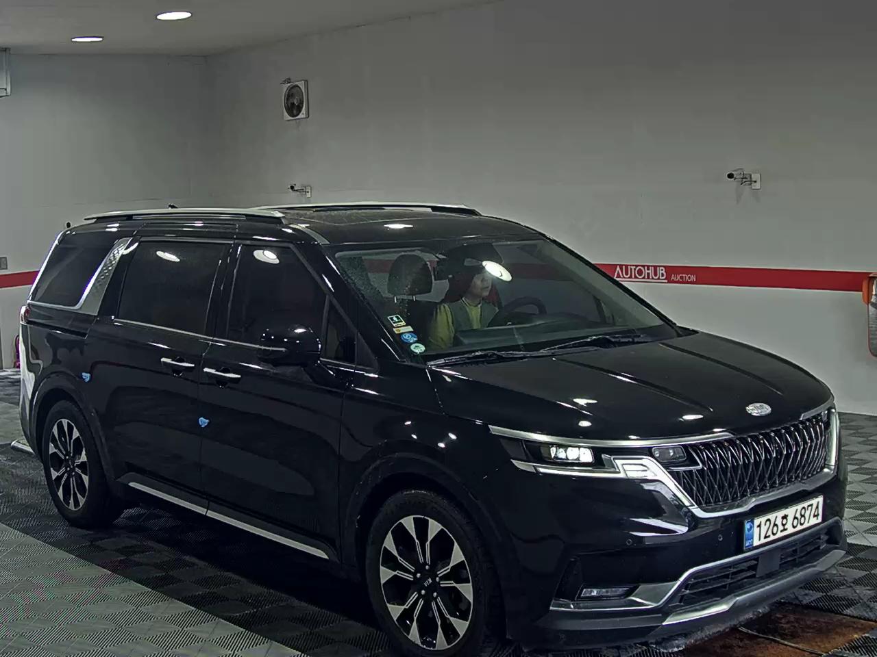 2021 - kia carnival