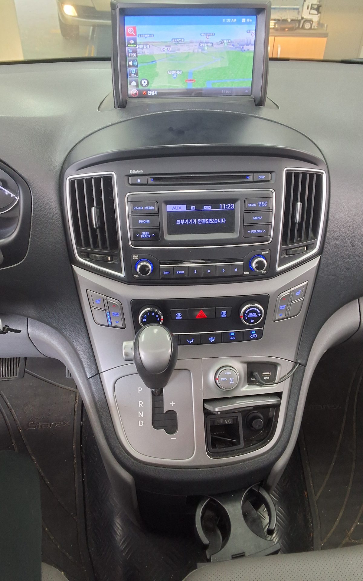 2016 - hyundai grand starex