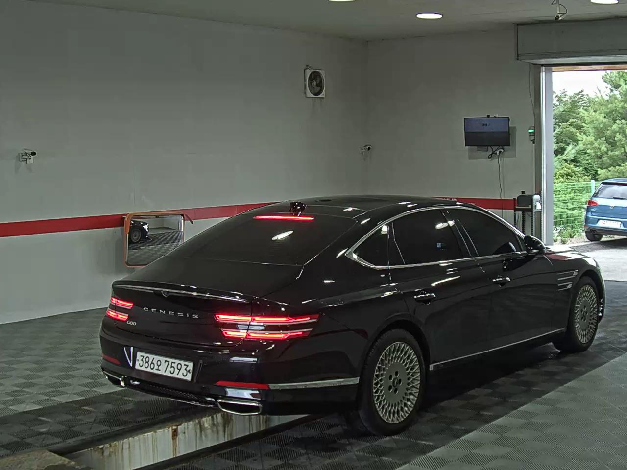 جينيسيس G80 2021 — صورة 13