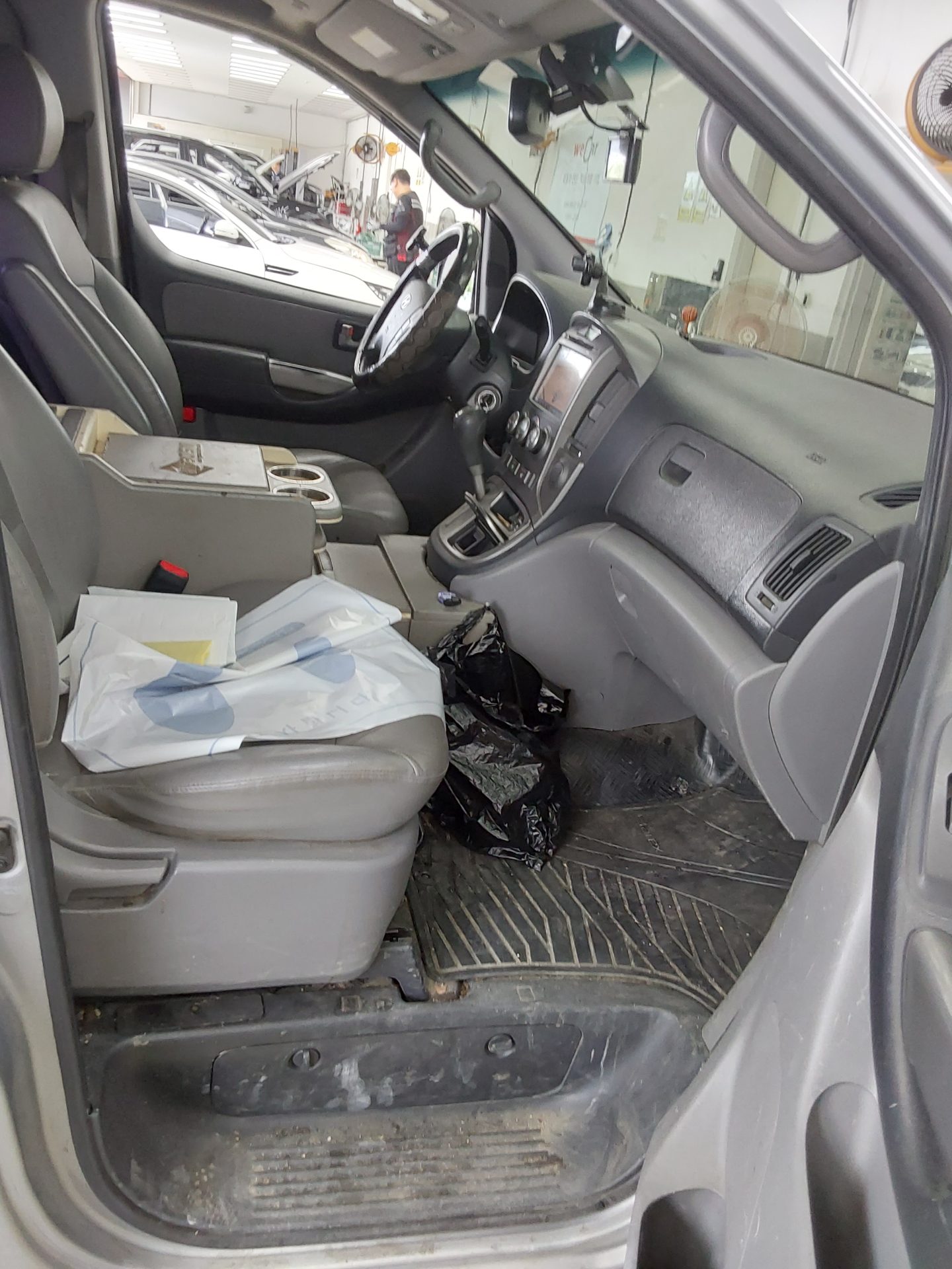 2015 - hyundai grand starex