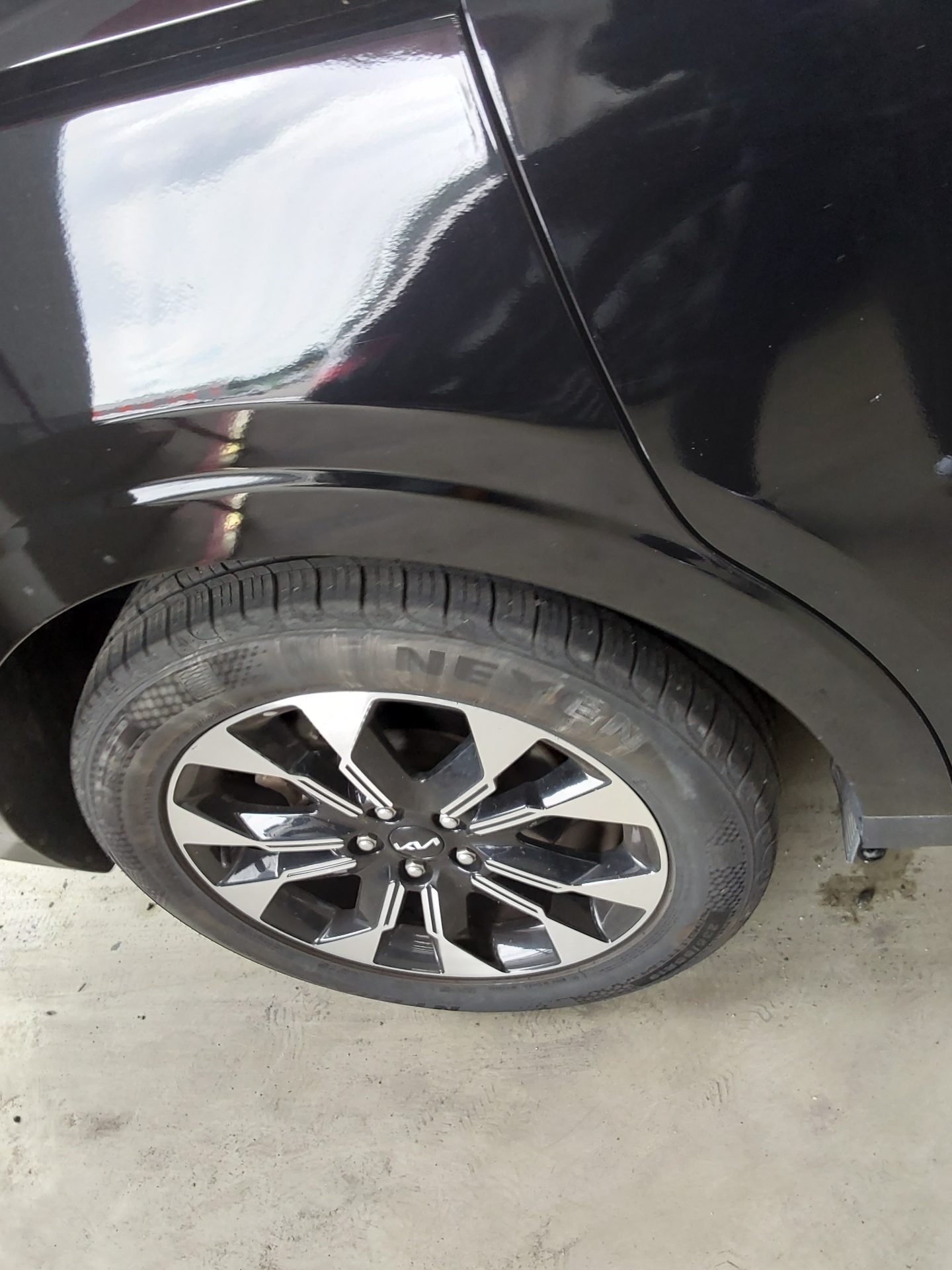 2021 - kia carnival