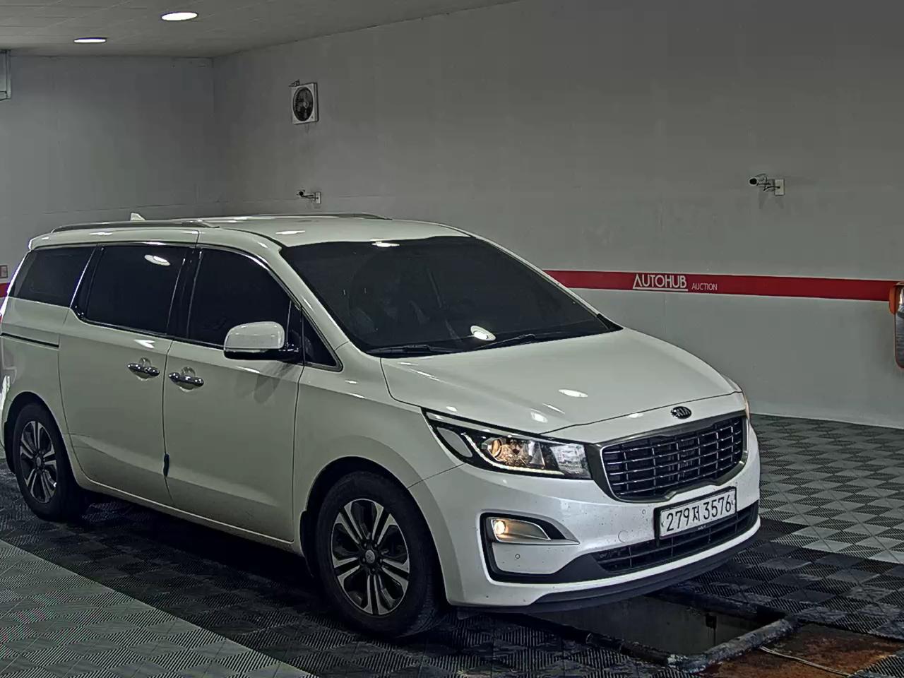 2019 - kia carnival