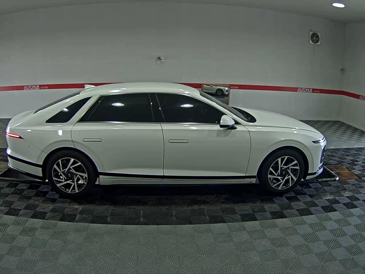 2023 - hyundai grandeur