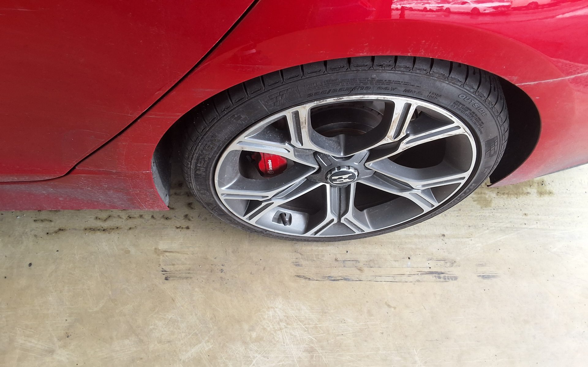 2018 - kia stinger