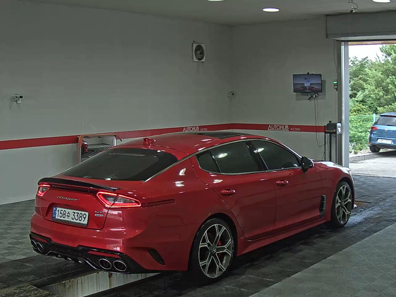 2018 - kia stinger