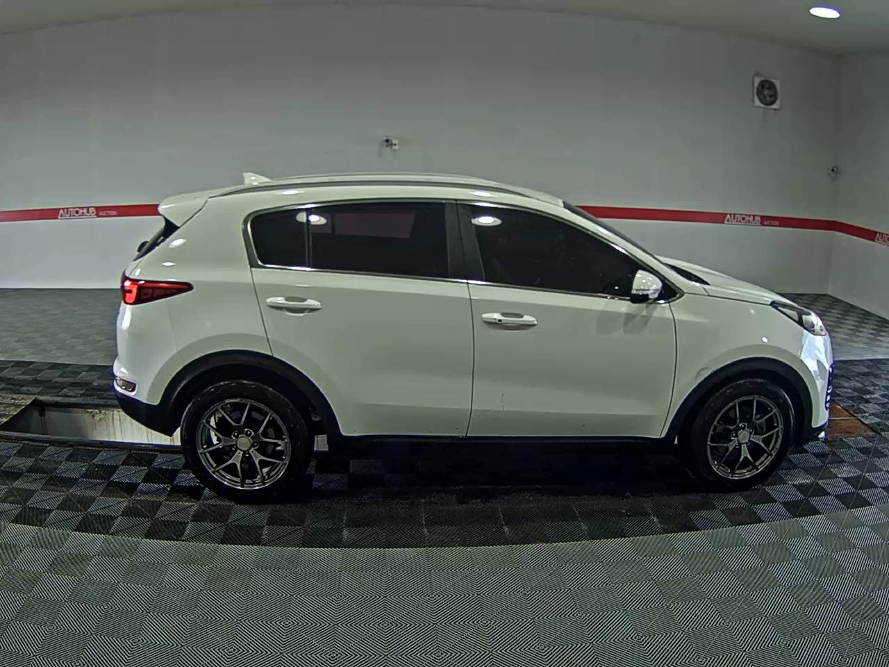 2016 - kia sportage