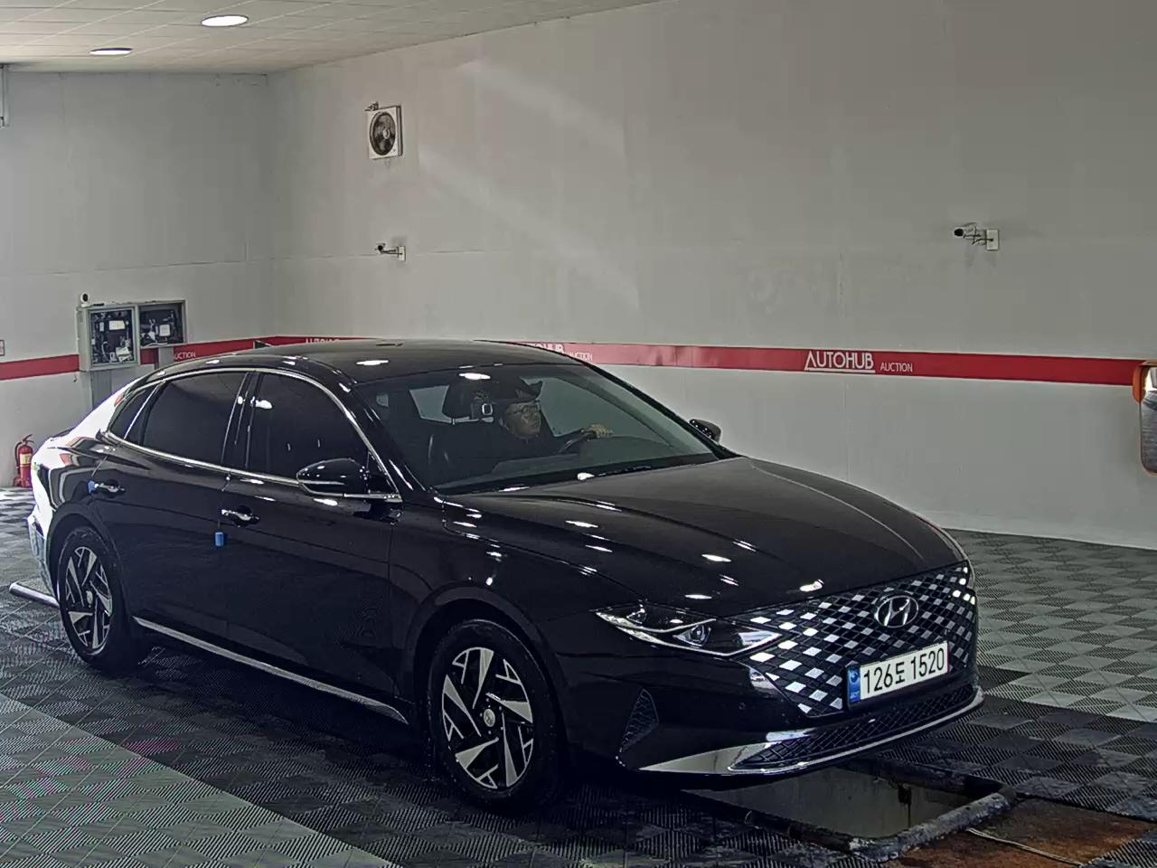2021 - hyundai grandeur