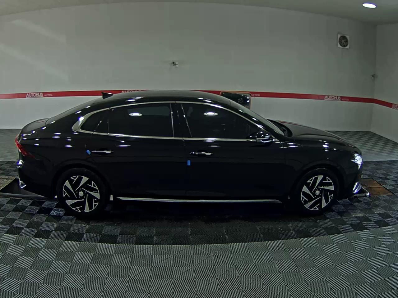 2021 - hyundai grandeur