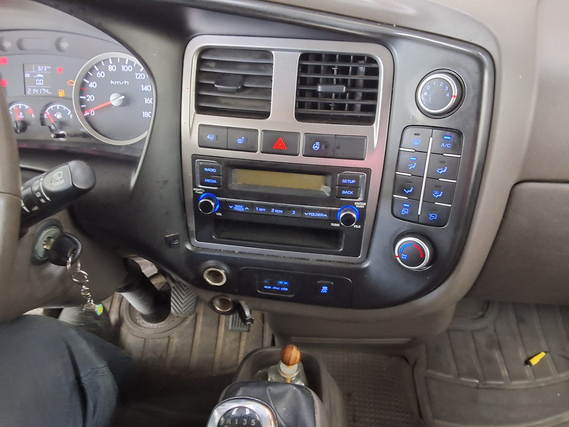 2017 - hyundai porter
