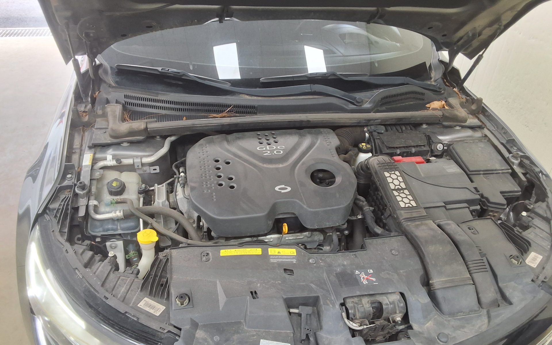 2017 - renault sm6