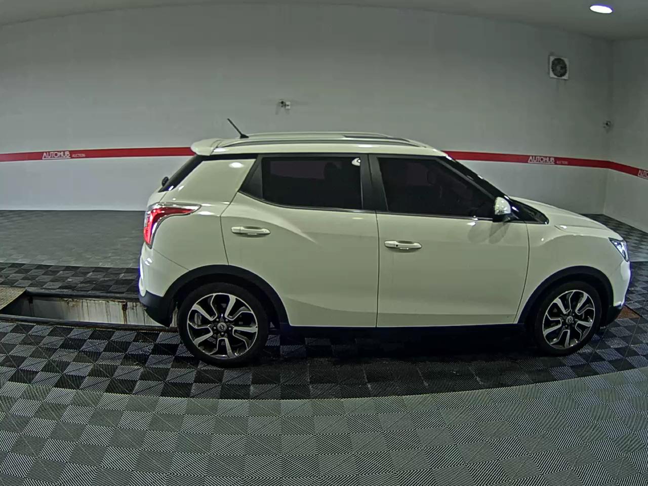 2016 - ssangyong tivoli