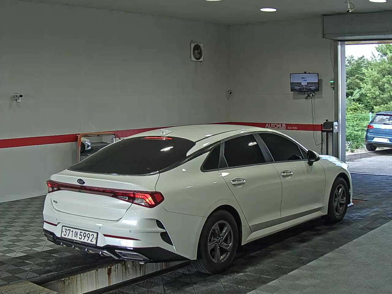 2020 - kia k5