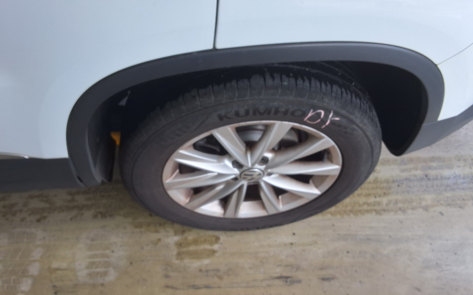 2015 - volkswagen tiguan