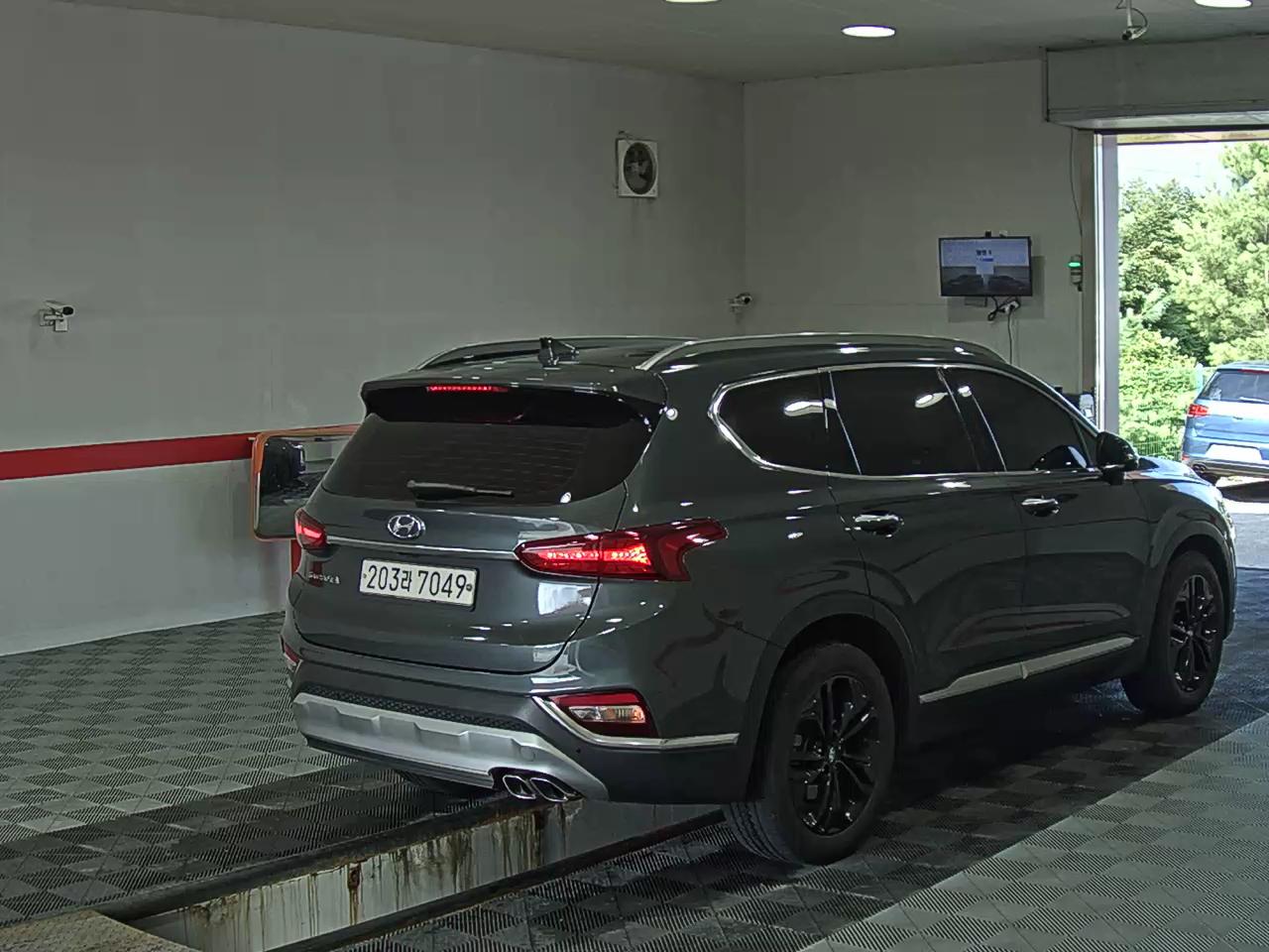 2019 - hyundai santa fe
