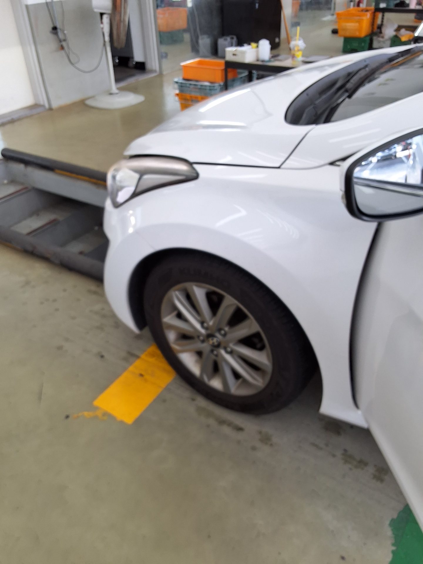 2014 - hyundai avante