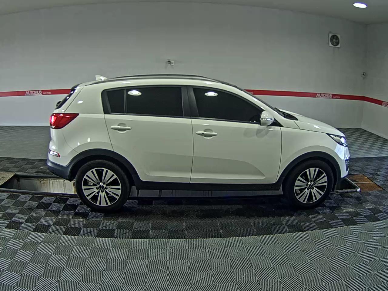 2014 - kia sportage