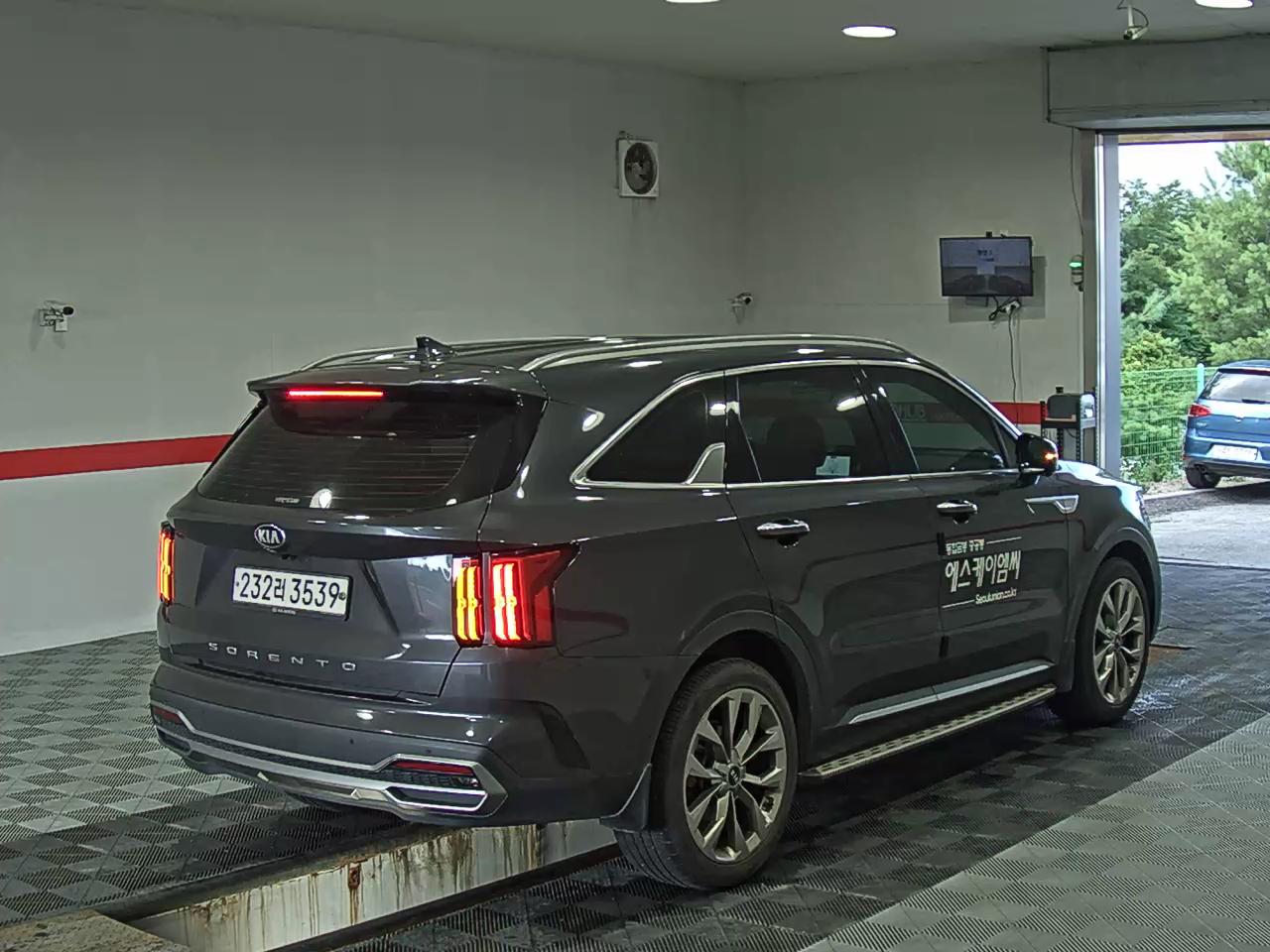 2021 - kia sorento
