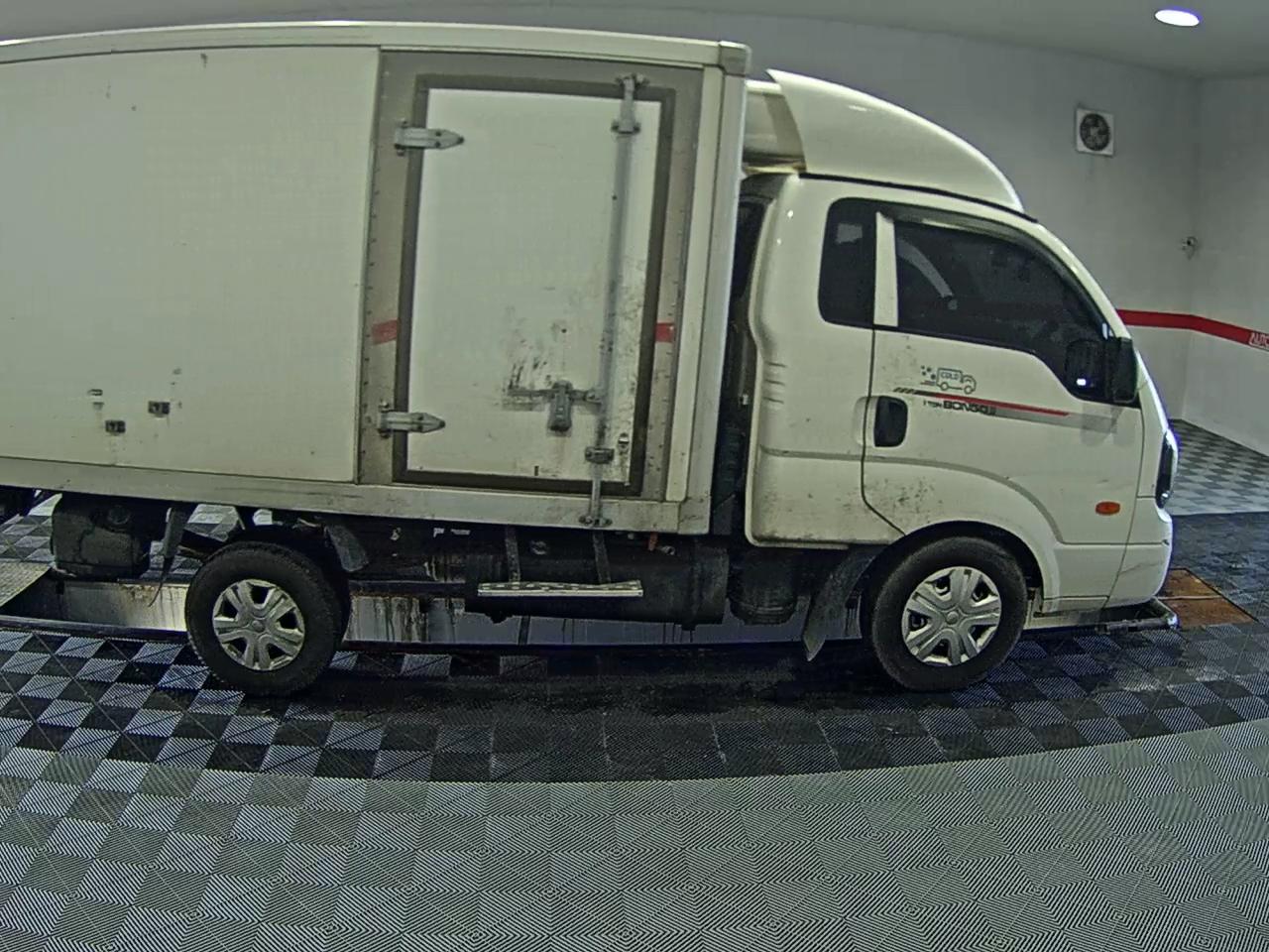 2023 - kia bongo