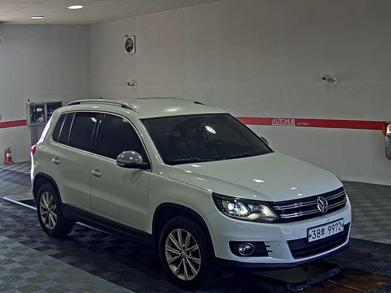 2015 - volkswagen tiguan