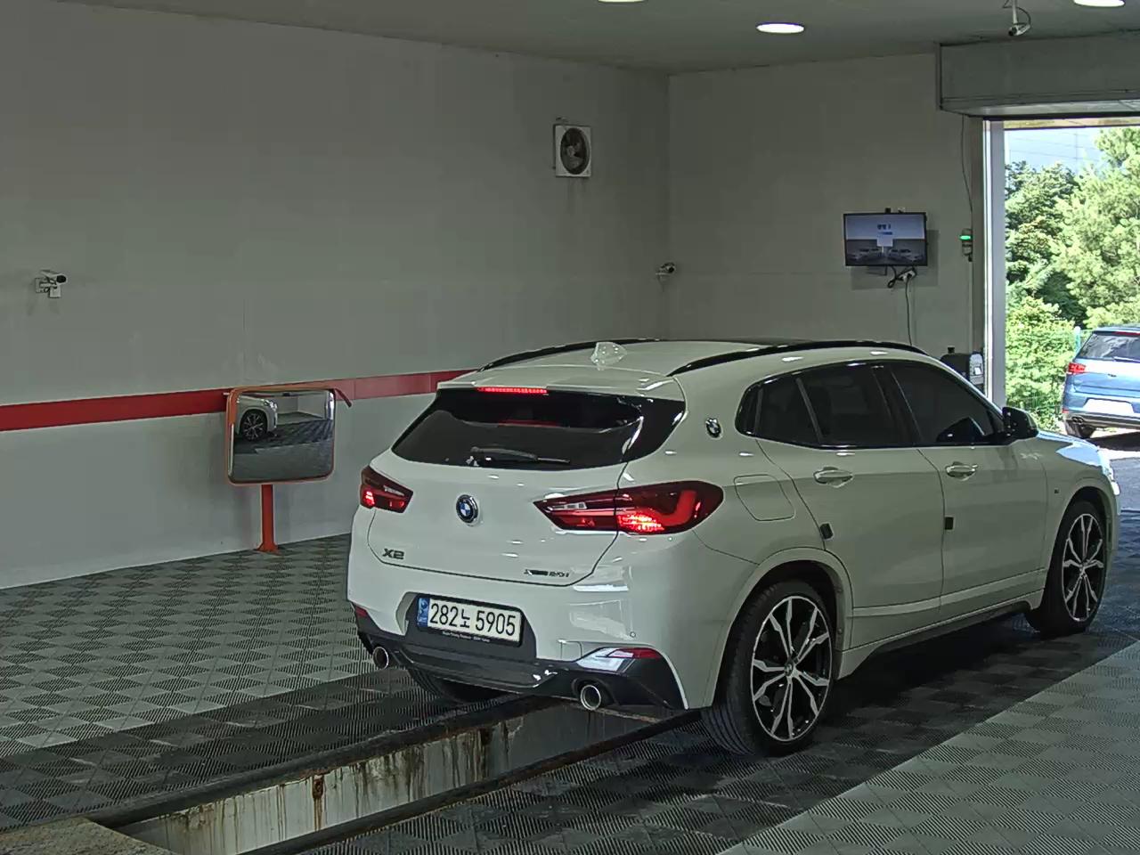 2023 - bmw x2